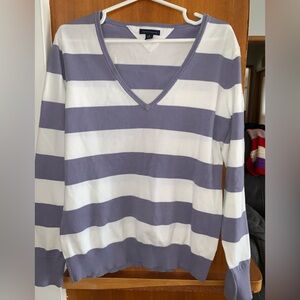 Tommy Hilfiger Purple and White V-Neck Sweater